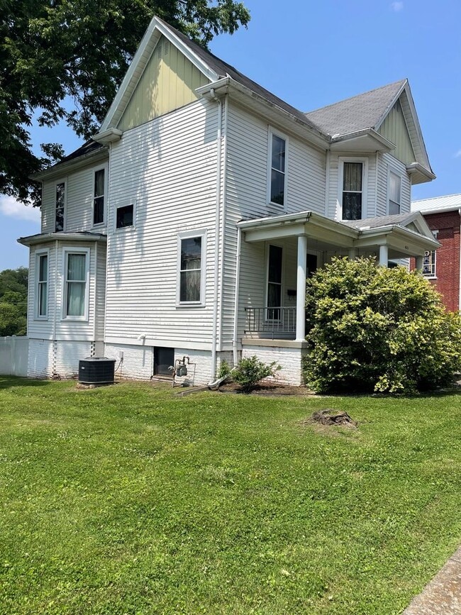 421 Main Cross St in Charlestown, IN - Building Photo - Building Photo