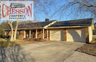 9217 St Marys Church Rd in Kenly, NC - Building Photo