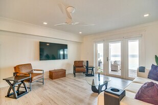 5172 Coquina Key Dr SE, Unit SI ID1385837P in St. Petersburg, FL - Building Photo