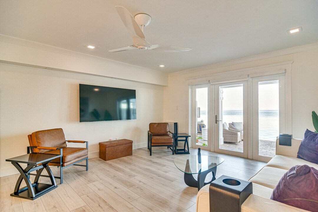 5172 Coquina Key Dr SE, Unit SI ID1385837P in St. Petersburg, FL - Foto de edificio