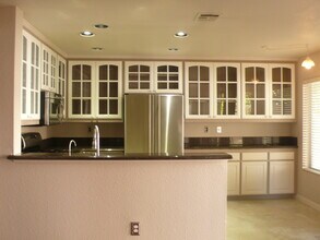 1361 Serena Cir in Chula Vista, CA - Building Photo - Building Photo