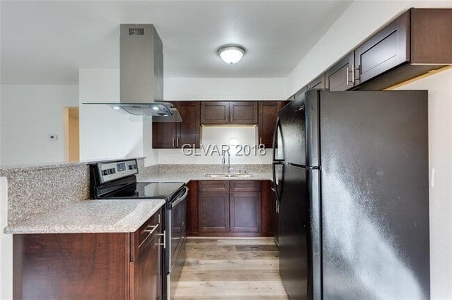 1840 Harding St in North Las Vegas, NV - Building Photo - Building Photo