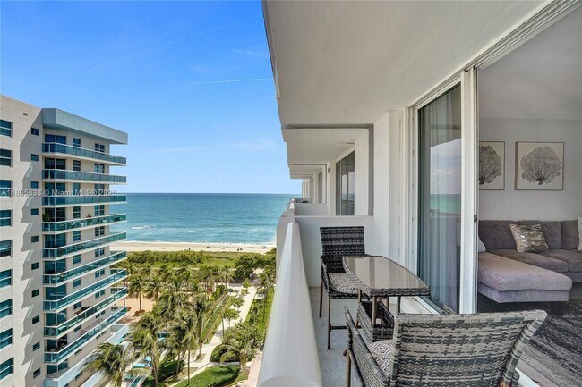 9195 Collins Ave in Surfside, FL - Building Photo - Building Photo