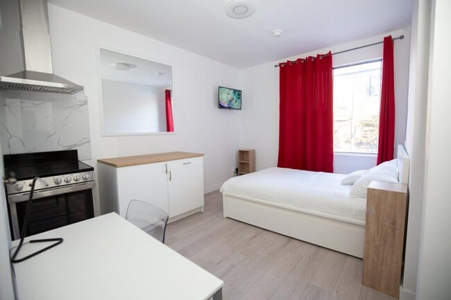 property at 1711 R. Saint-Denis