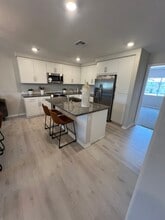 7203 Olive Grove St, Unit Riverside Condo in Riverside, CA - Building Photo - Building Photo