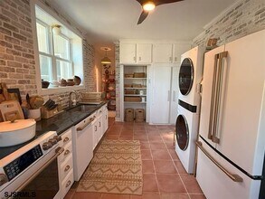 1 S Bartram Ave in Atlantic City, NJ - Building Photo - Building Photo