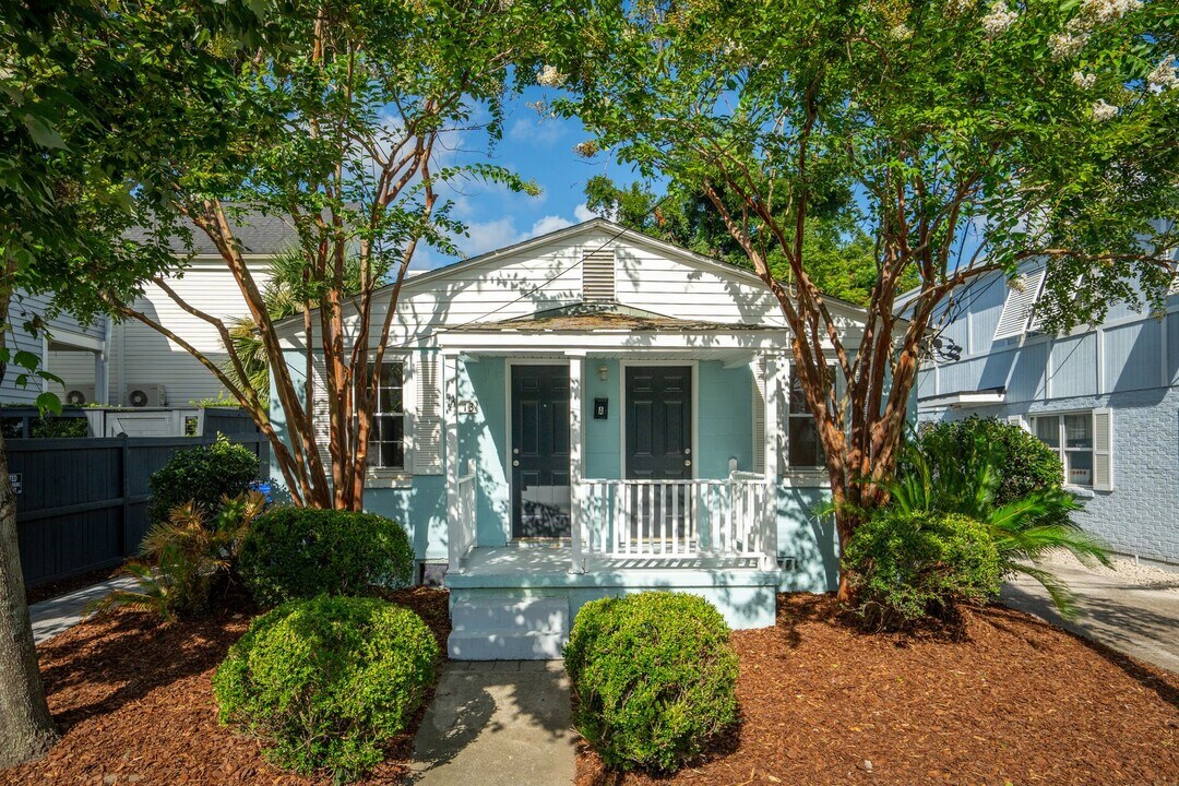13 Norman St in Charleston, SC - Building Photo