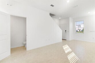 2987 Skyline Lp in Kissimmee, FL - Building Photo - Building Photo