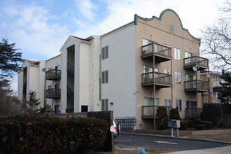 309 Sunset Ave in Asbury Park, NJ - Building Photo - Building Photo