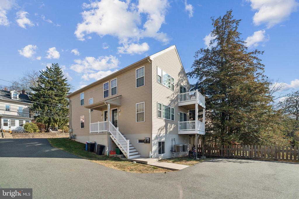 443 2nd Ave in Royersford, PA - Building Photo