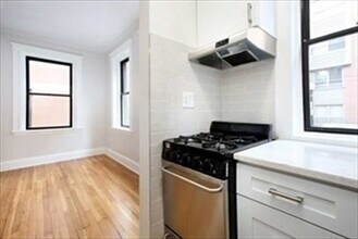 36 East Newton St, Unit 1 in Boston, MA - Foto de edificio - Building Photo