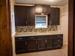 715-723 W Cannon St in Fort Worth, TX - Foto de edificio - Building Photo