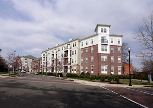 The Grove At Arlington in Arlington, VA - Building Photo - Building Photo