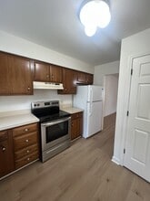 409 Woodview Dr in Lexington, KY - Building Photo - Building Photo