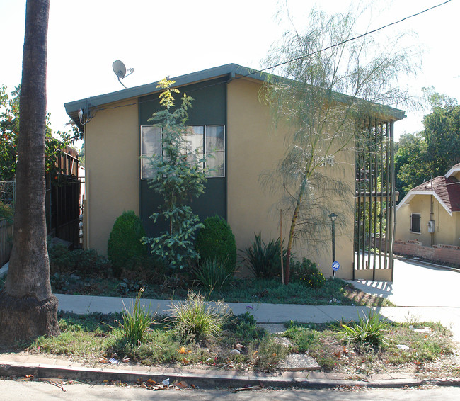 1314 Maltman Ave in Los Angeles, CA - Building Photo - Building Photo