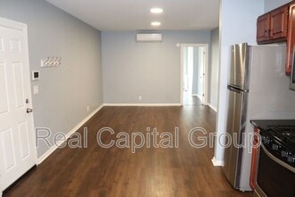 285 Washington Ave in Albany, NY - Building Photo - Building Photo
