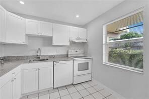 property at 7605 NW 5th Pl