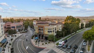 24505 Town Center Dr, Unit 7307 in Santa Clarita, CA - Building Photo - Building Photo