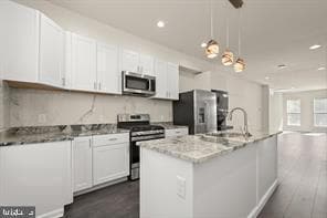 property at 418 E 21st St