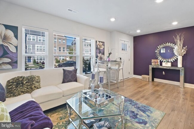 6960 Farragut Dr in Bryans Road, MD - Building Photo - Building Photo