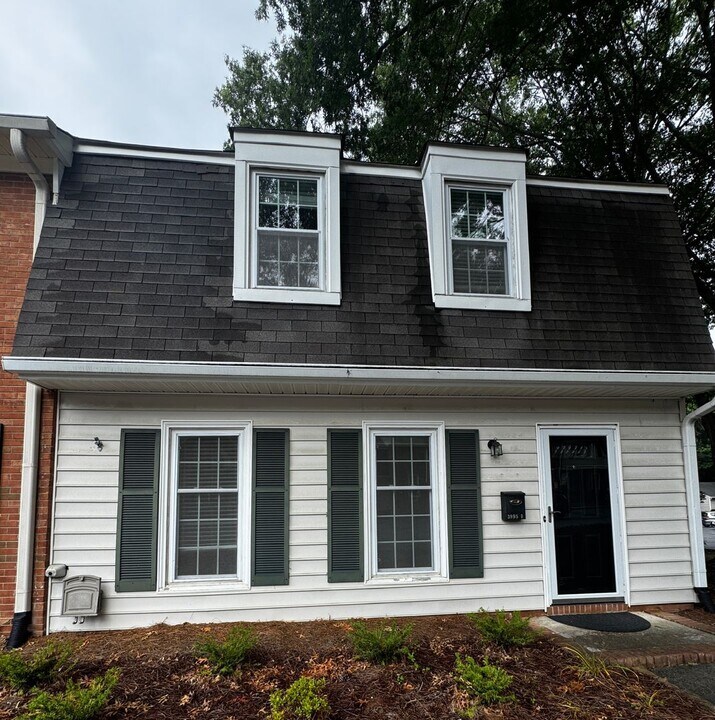 3995 Valley Ct in Winston-Salem, NC - Building Photo