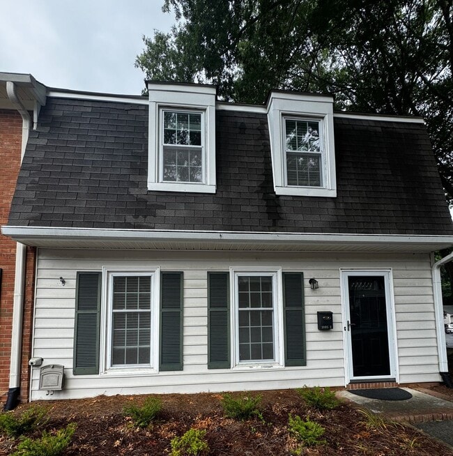 property at 3995 Valley Ct