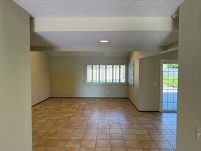 6185 Wolfstar Ct in San Diego, CA - Building Photo - Building Photo