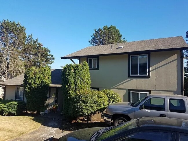 property at 9830 Southwest Lookout Terrace