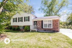 168 Ridge Trail in Riverdale, GA - Building Photo