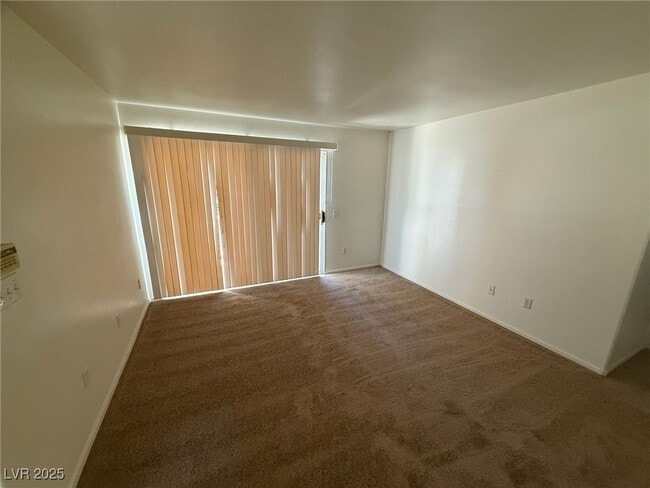 3141 Key Largo Dr in Las Vegas, NV - Foto de edificio - Building Photo