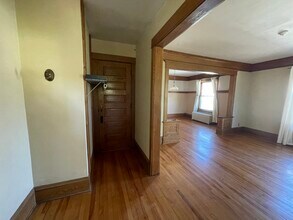2452 Garfield Ave in Minneapolis, MN - Building Photo - Building Photo