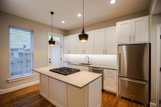 116 Warren St, Unit 116 in Columbus, OH - Foto de edificio - Building Photo