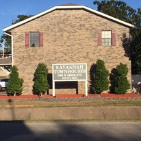 Savannah Townhouses Apartments