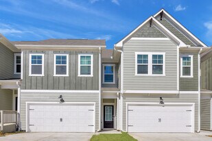 Tessa Shallowford Single-Family and Townhomes in Gainesville, GA - Building Photo