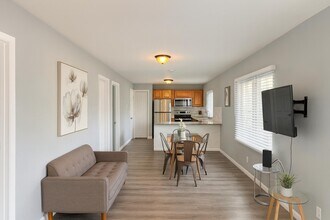 8622 N 39th St in Tampa, FL - Building Photo - Building Photo