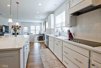 130 Woodcrest Ln in Bristol, VA - Building Photo - Building Photo