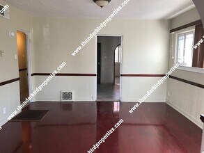 2128 Oxford Ave SE in Albuquerque, NM - Building Photo - Building Photo