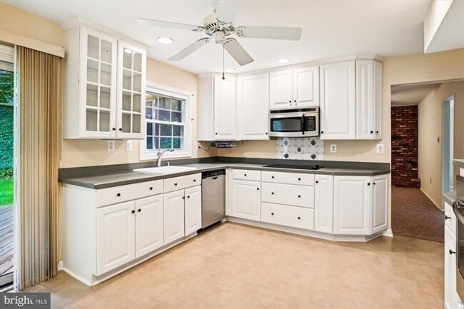 1776 Crofton Pkwy in Crofton, MD - Building Photo - Building Photo