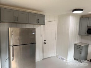 1508 Woodhill Ln in Charlotte, NC - Building Photo - Building Photo