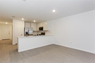 15229 Grappling Irons Ln in Haslet, TX - Building Photo - Building Photo