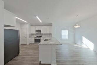 17629 Carlisle Ave in Baton Rouge, LA - Foto de edificio - Building Photo