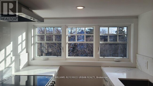 30-30 High Park Blvd
