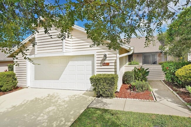 property at 840 Ridge Lake Dr