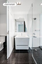 123 Washington St in New York, NY - Building Photo - Building Photo