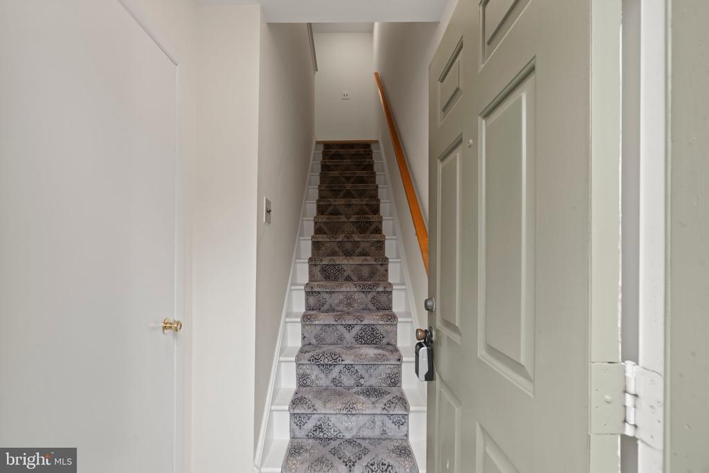 330B Delancey Pl in Mount Laurel, NJ - Building Photo