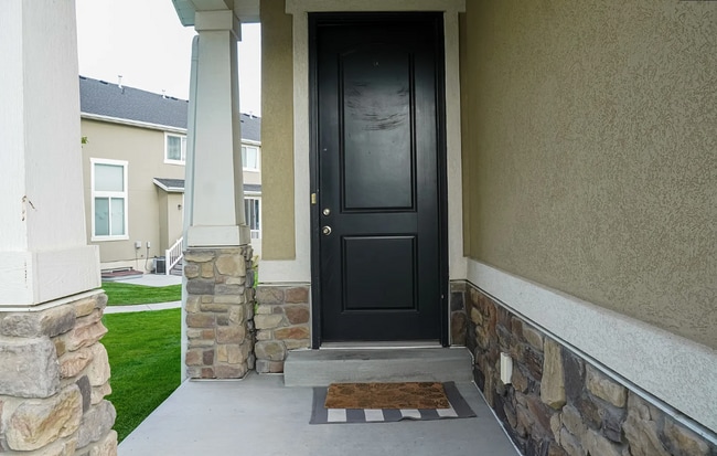 959 S 2100 W in Orem, UT - Building Photo - Building Photo
