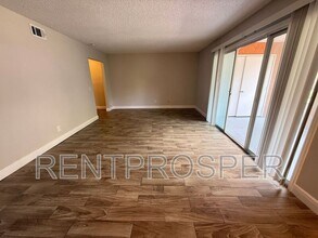 4089 Dijon Dr in Orlando, FL - Foto de edificio - Building Photo