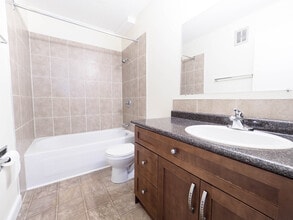 Elm Tree Place in Edmonton, AB - Building Photo - Building Photo