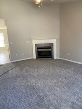 631 Donna Dr in O'Fallon, IL - Building Photo - Building Photo