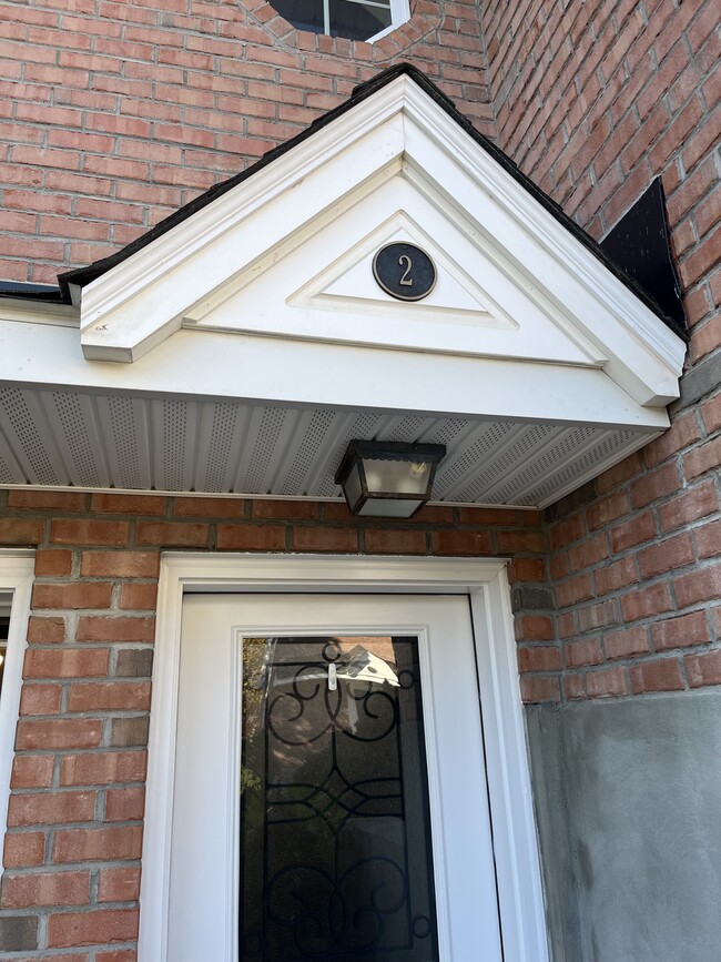 property at 1536 Highland Ave